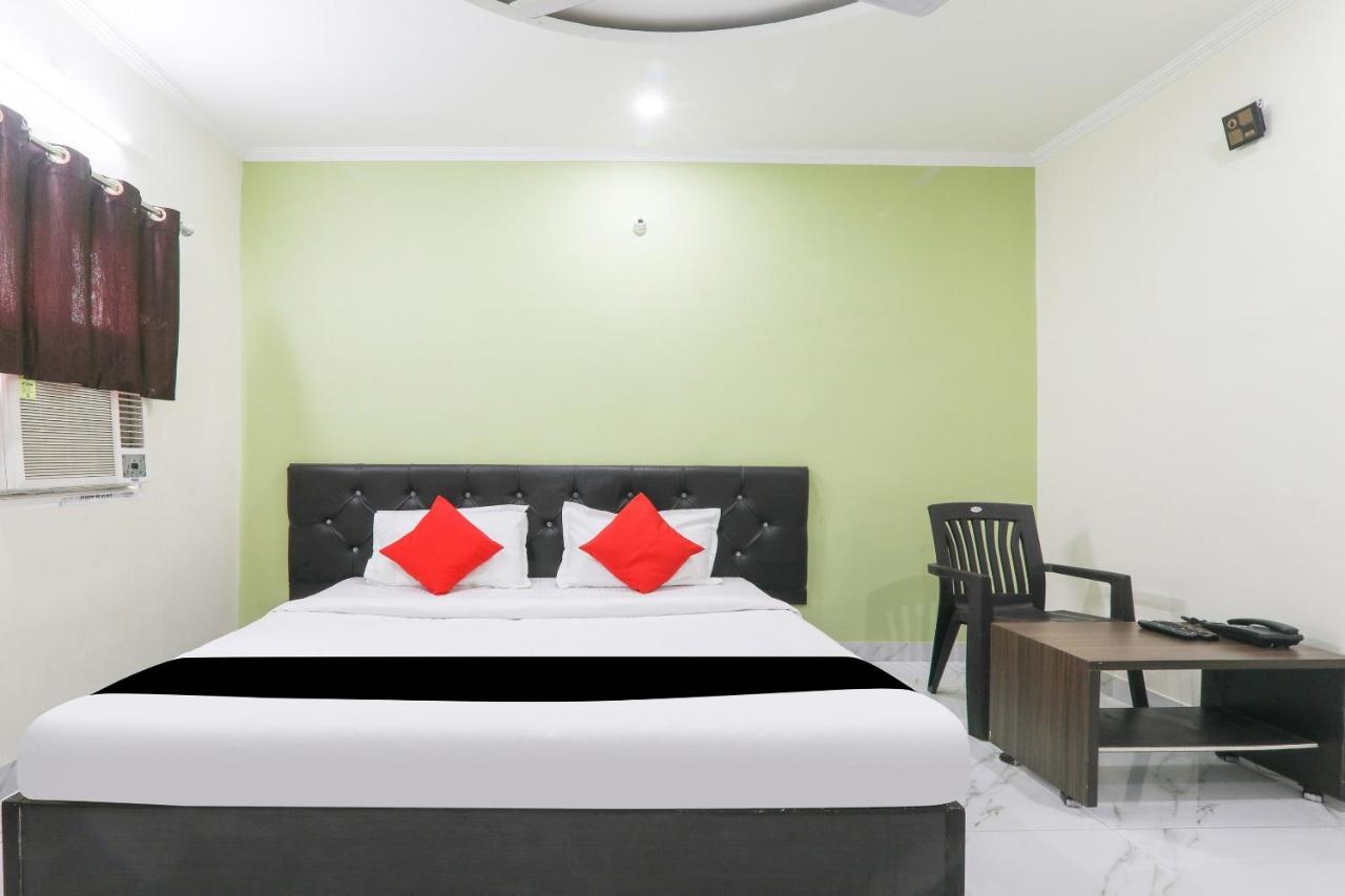 Super Oyo Capital O 78105 Hotel Figtree Premier Патна Екстериор снимка